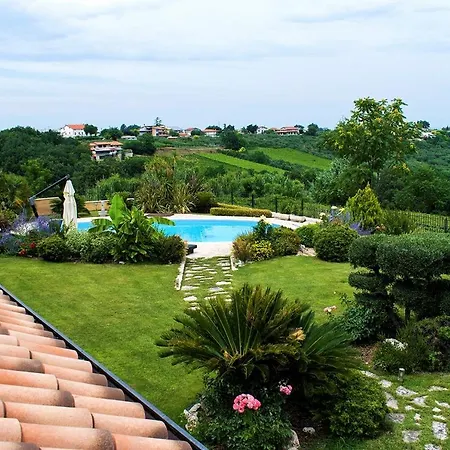 فندق مبيت وإفطار Moen