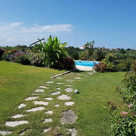 Bed & Breakfast Moen 4*