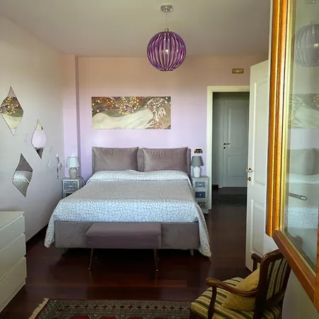 Bed & Breakfast Moen 4*